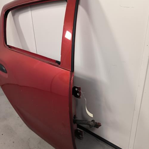 109676525-ffb43d1b-8e91-4425-b76b-5f8c677104da-Piece-Porte-arriere-droit-821002434R-DACIA-SANDERO-2-PHASE-2-f283859b1a76270c0e9152e8ea0366a5991c535de9ef42d5bbbac941c7fb597a_m.jpg
