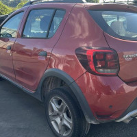 Vehicule-DACIA-SANDERO%25202%2520PHASE%25202-2017-ba40a50ceba1d44cbb87f4f1d0f85d8efe4a57483697afe9fc14ba0f63a11445_m.jpg