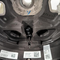 109677966-9d0743fa-890a-4756-bdb9-90d4a26e5229-Piece-Volant-484007478R-DACIA-SANDERO-2-PHASE-2-d398d4d7447e3eab11534de91f2ff3465c2dc9b1a4f25a90b88bcf094f3166d6_m.jpg