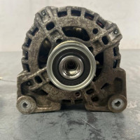 109678149-21878895-094c-43ae-8a2d-ce68f342b18a-Piece-Alternateur-231002854R-DACIA-SANDERO-2-PHASE-2-bba7efece3d951473d8535994bbcc64cc3cb7e6a09f88008fac331d86d8a3339_m.jpg