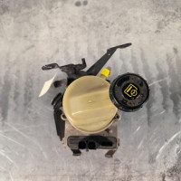 109678482-c5422726-8056-4f37-813d-6de0318c8c57-Piece-Pompe-de-direction-491101292R-DACIA-SANDERO-2-PHASE-2-f391c89d3482a15acf7c0f4e2e7e7706ce943cb90196358035bfcab0623c5159_m.jpg