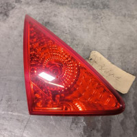 109685623-4548ab49-87d7-46c1-8703-abdbeedf28d0-Piece-Feu-arriere-secondaire-gauche-feux-6350HE-PEUGEOT-3008-1-PHASE-1-933183d47b62101a094e5b3faebc43e5c00ec8456ff3b410c76bcc38e6f46746_m.jpg