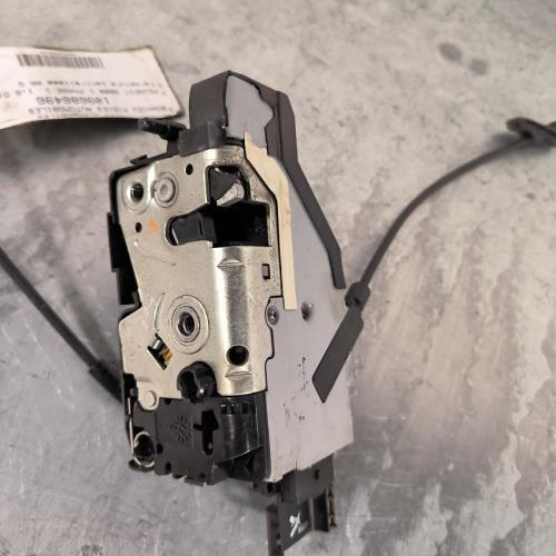 109686496-8213810d-a93a-48bd-9274-0da3e6710c7f-Piece-Fermeture-centralisee-arriere-gauche-9800623780-PEUGEOT-3008-1-PHASE-1-ee5e516c8a8ffdf5199e0f548d7601a028ca04a122f25315fd561f5bed717789_m.jpg