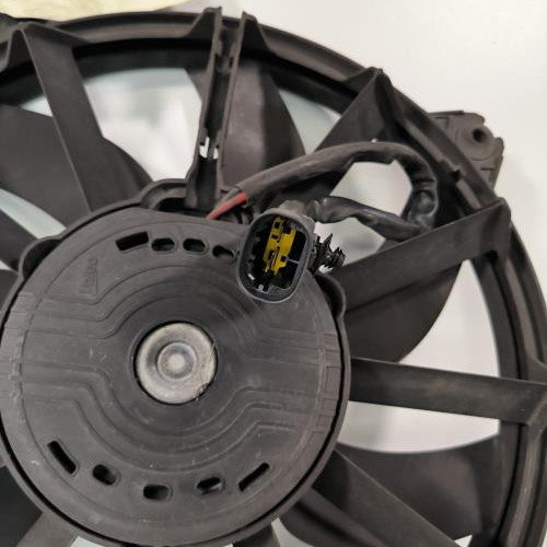 109686829-34ebffd2-fe72-41a2-86e9-98c130759af0-Piece-Ventilateur-eau-9828719880-PEUGEOT-3008-1-PHASE-1-f9aa84da8c77b37136528a0b64f0b9b9fbfff3180c6b544c1116bfb797944e61_m.jpg