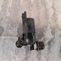 109824935-37cb8938-903c-4098-8a91-20f921b8287b-Piece-Pompe-lave-glace-avant-286200851R-DACIA-SANDERO-2-PHASE-2-db232f8d142692924ebc63cbfbd943c4a28fff91152d71dc988dbe6c82f52b46_m.jpg