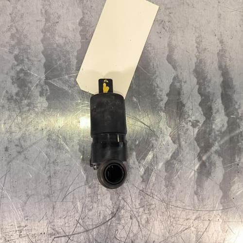 109824935-47faca4c-5dac-4399-b9fe-e05f885df046-Piece-Pompe-lave-glace-avant-286200851R-DACIA-SANDERO-2-PHASE-2-4670cdfca166ba0f19d5290243c0d758635e4570c22c68c65ca6586fe323863f_m.jpg