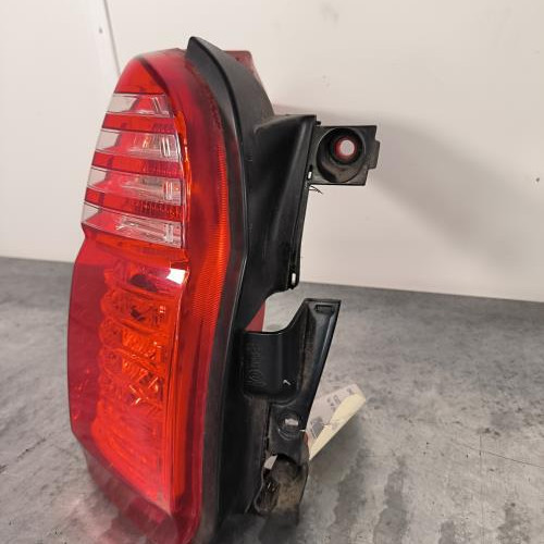 109884945-4d28cf11-5d6a-4c0d-ab3f-b027cee792d6-Piece-Feu-arriere-principal-gauche-feux-6350KH-PEUGEOT-5008-1-PHASE-1-883c2cfd42c462f192acedcb682dcebe64edf9a2b55e49e911d7d1723d582498_m.jpg