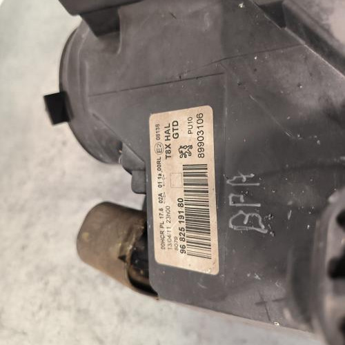 109884950-62ab18f4-96d3-4f2b-b723-aa0d68fba08f-Piece-Optique-avant-principal-gauche-feuxphare-6208N9-PEUGEOT-5008-1-PHASE-1-d7093b7b5c96baa073496004ef15d3c52c2f5165ae0b02690e5e995cb62d7497_m.jpg