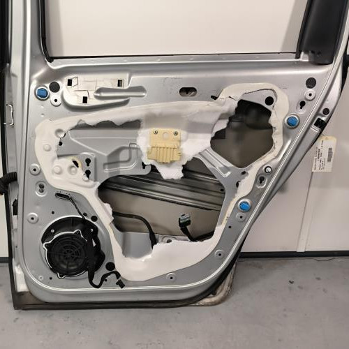 109884960-a8223f69-431f-42c0-b2bb-4e761fab188a-Piece-Porte-arriere-droit-9008X9-PEUGEOT-5008-1-PHASE-1-0c2ddd849ce4deda1946fe4b96086ad9dd47825ddeb7f446cf3d2aabb80e4bc0_m.jpg