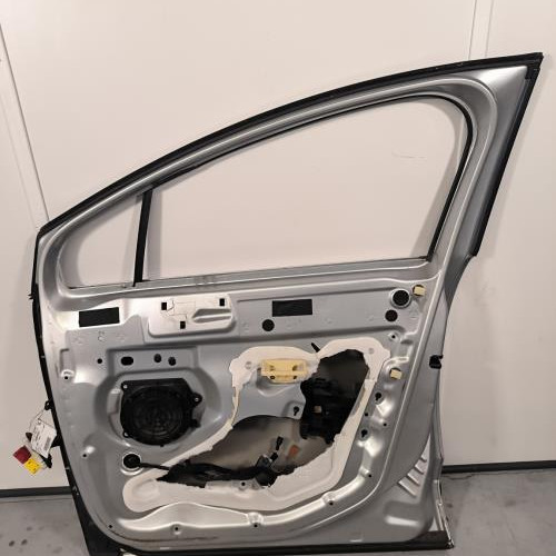 109884962-29dbba3f-23db-4aff-99a8-d3d0aa429f8a-Piece-Porte-avant-droit-9004AV-PEUGEOT-5008-1-PHASE-1-a99908655ea5bea3ac4df3dbcd376fa43f2cfe385926661a06f96fa75fba3569_m.jpg