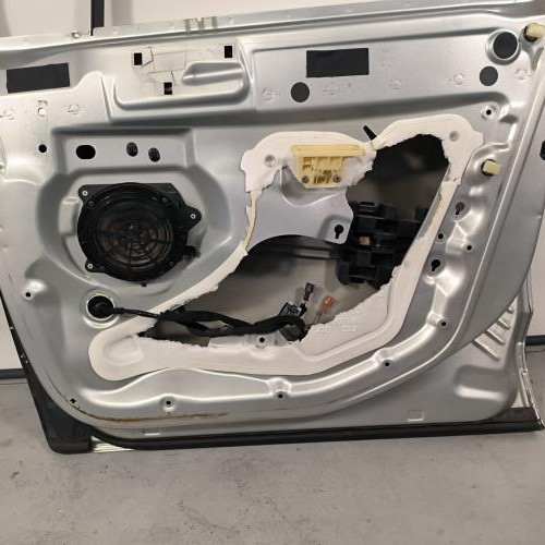109884962-9f9d916e-9f3a-4edd-8b46-fe633c352cbc-Piece-Porte-avant-droit-9004AV-PEUGEOT-5008-1-PHASE-1-94e56e8d82c477ba9aeafeb510767b53472eb16329e169a006477f2c6158f53c_m.jpg