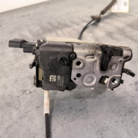109885593-e4521eef-6f18-4aea-945a-a4c08db2660e-Piece-Fermeture-centralisee-avant-droit-9800623080-PEUGEOT-5008-1-PHASE-1-2cc52e231de80c189132c6964ddb851540df63f6b003407152529a47a6f825a4_m.jpg