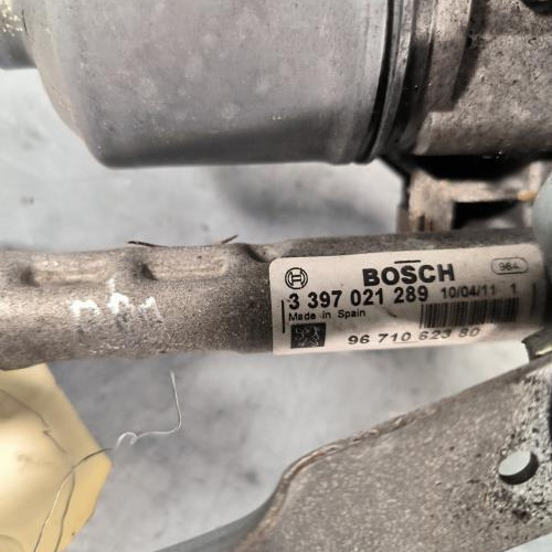 109885600-1d2c9c11-b0b2-4e0e-a122-aec76a87de69-Piece-Moteur-essuie-glace-avant-droit-6405PX-PEUGEOT-5008-1-PHASE-1-16bce2efafae378d0cc60cef052ba9c3bdbec67a99cc382b59b0a609c0670030_m.jpg