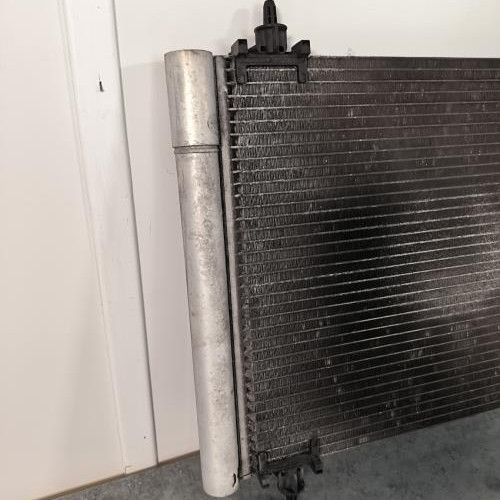 109885926-80c8e46b-6502-4547-ab6c-80a645d715f9-Piece-Condenseur-de-clim-6455GH-PEUGEOT-5008-1-PHASE-1-d9a328dadf01d13776fbd3a510e26dbeb762cf13322a5b54b63a66b23c2bc9bb_m.jpg