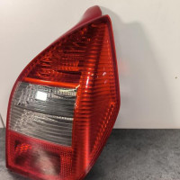 109892230-ddd992cd-f80b-40ba-8010-8a7558fc2297-Piece-Feu-arriere-principal-droit-feux-00006351Y0-CITROEN-C2-PHASE-1-61dd0b74ef9163b4001fc2a1be9bb0971c771c23dd4c30713020c8d56e071670_m.jpg