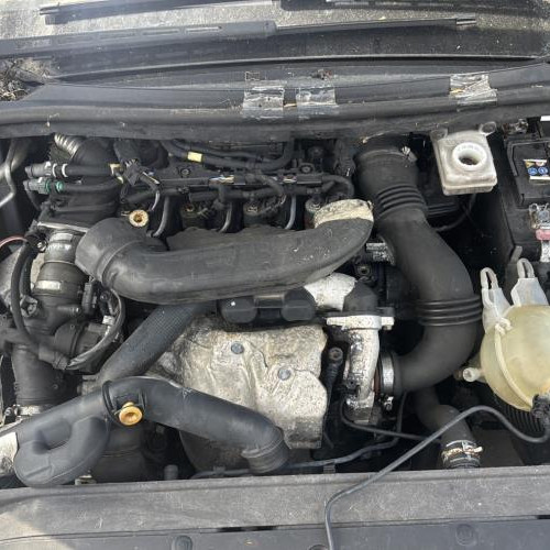 Vehicule-CITROEN-C4%25201%2520PHASE%25201-2006-0c3fbb0f85a4598bd2d6f778de529ea38bcf5a3e984c3f0f13f4c710f4a0e194_m.jpg
