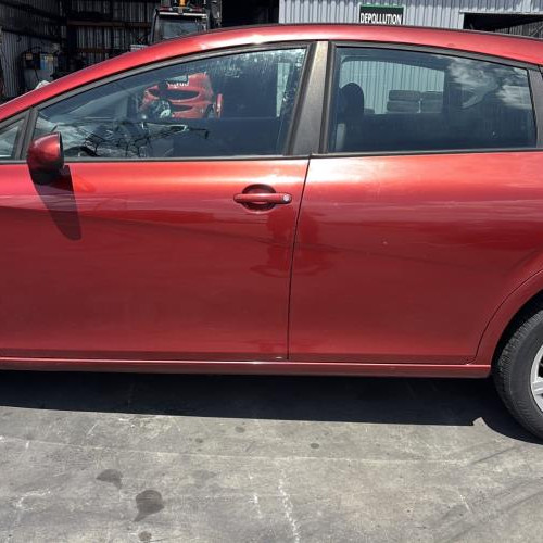 Vehicule-SEAT-LEON%25202%2520PHASE%25201-2007-ca71ab472d8710d5affdeb4b238aff0b633ee1c3aff82cdd8a29b3b5b833a709_m.jpg