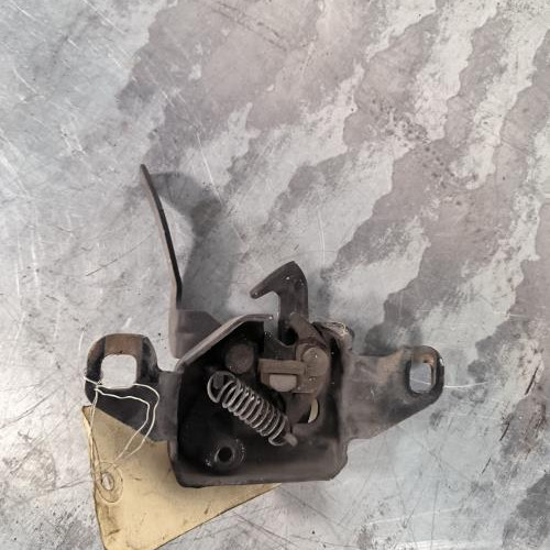 110011036-e8cafd3f-38f6-41ac-a694-b4f5c25c7b7e-Piece-Fermeture-de-capot-8200654602-RENAULT-TWINGO-2-PHASE-2-a532d2e8602979caa2abee924e1091edb8b8c30545a86c7955bc164c4687a277_m.jpg