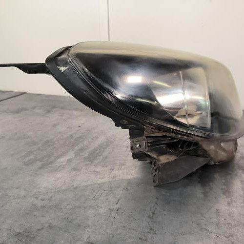 110011045-73e069bc-d0b4-4f80-9ef4-5972e9ffcb82-Piece-Optique-avant-principal-droit-feuxphare-260104611R-RENAULT-TWINGO-2-PHASE-2-25ae5e5aa7bab2adc197d4814bbef49ddd996360cc669692bba0de1308fe526a_m.jpg