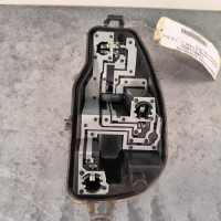 110011051-91518674-139c-4175-81d4-8255d03dad7c-Piece-Platine-feu-arriere-gauche-RENAULT-TWINGO-2-PHASE-2-52c96e89e26e9006e88bd48f403a8abc4ef691bc014f24e8444eb1be525d803e_m.jpg