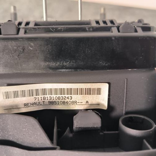 110011741-a393eb9b-c54d-4079-86d3-9105d286fc4e-Piece-Air-bag-conducteur-985108408R-RENAULT-TWINGO-2-PHASE-2-83cc1e4db7950a62bf4ec5acbedd5b3a2f26f8e2ca689a2e3197d781d0baeabe_m.jpg