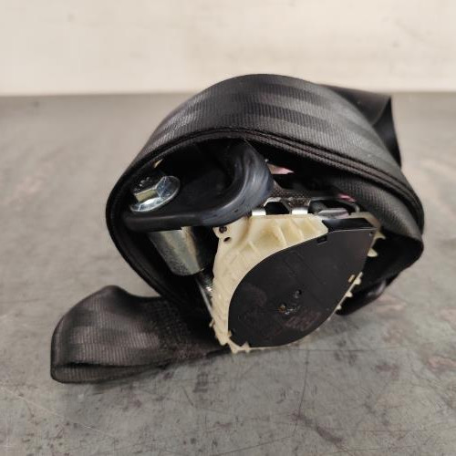 Ceinture avant droit