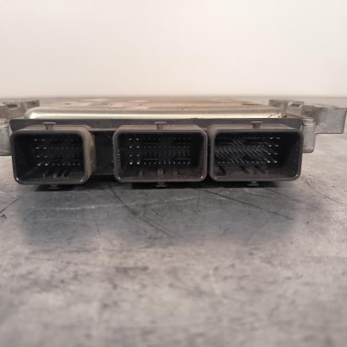 110012253-51173518-e751-4571-af0f-7c98118f94bd-Piece-Calculateur-moteur-237104331R-RENAULT-TWINGO-2-PHASE-2-d0e03a076be225b0e8394eddaecd977ac5a07e25f937f8386e281d875e12ef4a_m.jpg