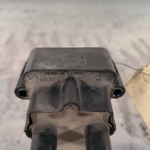 110065148-c9aa1b35-ed0f-453c-b064-726bc10fe668-Piece-Bobine-allumage-597070-PEUGEOT-306-PHASE-2-e68e0b63dd0a7278549601ae224e1aed7abb112f08cc8a522ba8afee5d765873_m.jpg