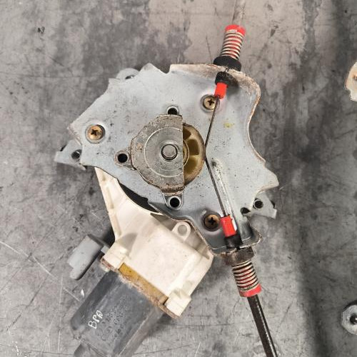 110134103-abc78b9c-2353-4deb-8b69-966dd79faf70-Piece-Leve-vitre-electrique-avant-droit-80720-AX10A-NISSAN-MICRA-3-PHASE-2-63bcd691f71e9f2ff04d703692270ed2a10b43c1d6c523b1b03500f9ede15e4d_m.jpg
