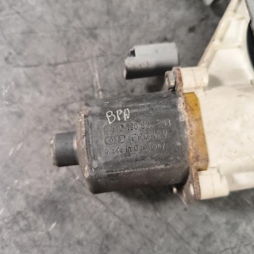 110134103-a957d3f4-f84e-4631-ac20-5349ef71f960-Piece-Leve-vitre-electrique-avant-droit-80720-AX10A-NISSAN-MICRA-3-PHASE-2-bf457f59341391b23b3c5f08c22442558a8b135d96787668077d6af9be108a87_m.jpg