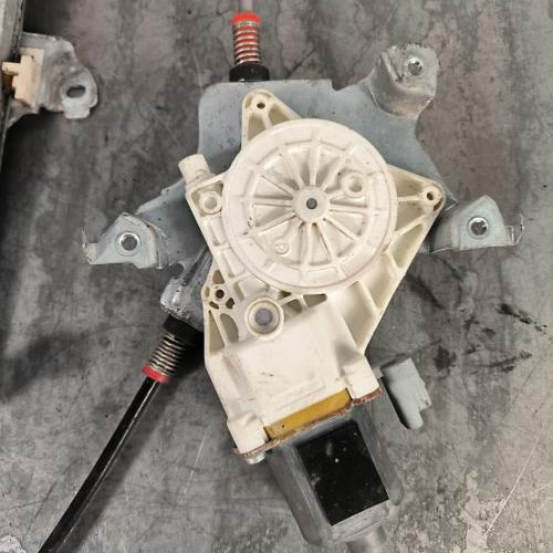 110134103-be438a61-88a3-4eee-a3c8-e9f313b89d76-Piece-Leve-vitre-electrique-avant-droit-80720-AX10A-NISSAN-MICRA-3-PHASE-2-c03bed5206a57a7d8e29f6760af03b60503e58388db772e9d983dfa6de836de7_m.jpg