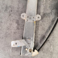 110134103-217f29a0-a5c8-429c-afb6-1d29d82bfeb2-Piece-Leve-vitre-electrique-avant-droit-80720-AX10A-NISSAN-MICRA-3-PHASE-2-819ec1a6a063e7f2e88122806b9000e8267596810bf84d6597564349fbf3f2ec_m.jpg