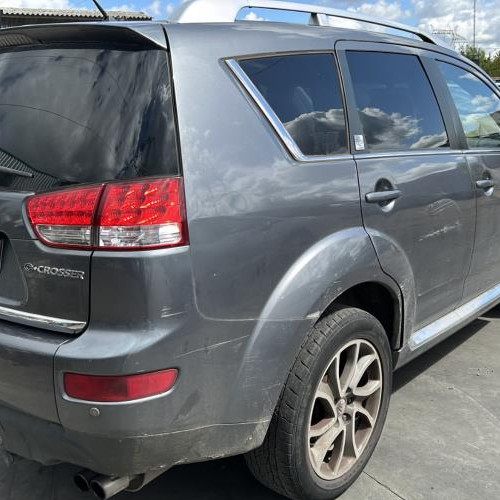 Vehicule-CITROEN-C-CROSSER-2007-3ddad53887de0510593f3711cb050d087dcbfdf0e87a239e93d452bbe3986d95_m.jpg