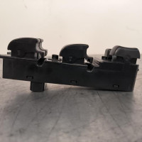 110268785-98bf5d43-317b-4dee-be53-025f3e9163d5-Piece-Interrupteur-de-leve-vitre-avant-gauche-00006590X0-CITROEN-C-CROSSER-30dc6e44f14353b7525318ed40a3085339870d242b8fbd6f4152217f3070b9fe_m.jpg