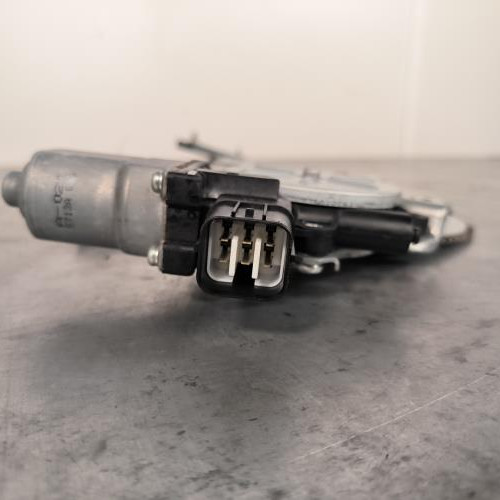 110268788-5385ed01-1965-4d5f-aad2-64f9fe94a5e2-Piece-Leve-vitre-electrique-avant-droit-00009222CS-CITROEN-C-CROSSER-ea1dc41971303864ae1944ced4a9c1b6c2d6a915550fe3f8084322c05de04372_m.jpg