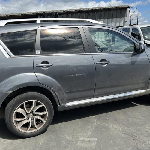 Vehicule-CITROEN-C-CROSSER-2007-1c659419f1bcac2d4c4ef41fd9867a31f0b7aa5dd603446d9efb7a9cc8531d37_m.jpg