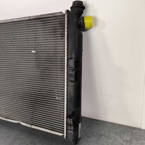 110269119-ec749417-a625-4d6c-8c1e-7f8222782524-Piece-Radiateur-eau-1608998080-CITROEN-C-CROSSER-e323786c50ca5f57ac77804ba8614dbf44decb52f4126beda28c5184624b434c_m.jpg