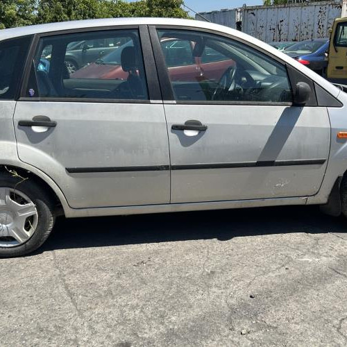 Vehicule-FORD-FIESTA%25205%2520PHASE%25201-2002-63c0c4b68b4aecb92f38e247c01f4507c9bd1c9e0cb46750341fa8ab4518f70a_m.jpg