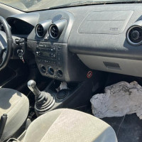 Vehicule-FORD-FIESTA%25205%2520PHASE%25201-2002-ccccb331483c8ee0044f722c6fca31ce94ef1d5877c535ba8dd014a92e7c6ae5_m.jpg