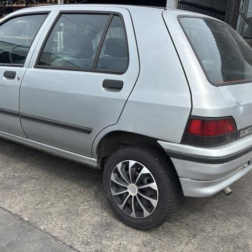 Vehicule-RENAULT-CLIO%25201%2520PHASE%25201-1992-e96c2e48d6f685983bad43f75bf24fc3d2f8d7a190c0477a02c1c19055ff8298_m.jpg