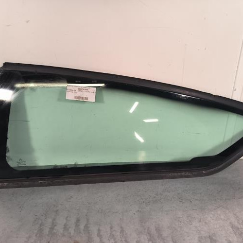 Custode arriere gauche