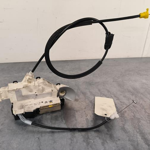 Fermeture centralisee avant gauche