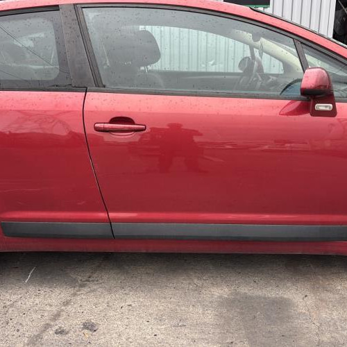 Vehicule-CITROEN-C4%25201%2520PHASE%25201%2520COUPE-2006-0a018ad53702d92be64c07d3b4f3d1c4ab3dddca2162dc48e6f56ae8ef043e7f_m.jpg