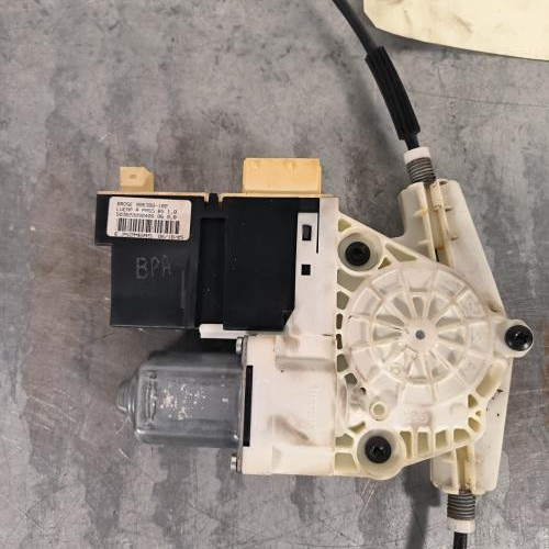 110675644-88103da8-24e1-4b31-ab6d-7e06acbb39be-Piece-Leve-vitre-electrique-avant-droit-00009222R1-CITROEN-C4-1-PHASE-1-COUPE-3840d3c92d5ca6b4c07940b097bbac209b44ff9b06af95d5a30526b298dae1ef_m.jpg
