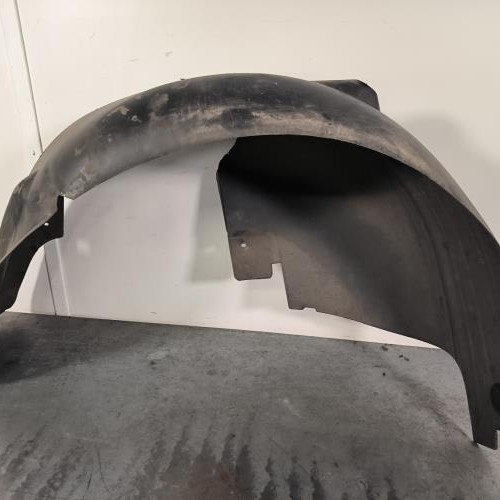 Pare boue arriere droit