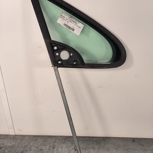 110706221-063a19b3-2461-4c0e-88bf-fde99ce17f87-Piece-Custode-avant-droit-porte-1609772280-PEUGEOT-307-PHASE-2-08fe4567d94bf86a7c624fec5fc29472b93be0f25f070c1db4260f794734b548_m.jpg