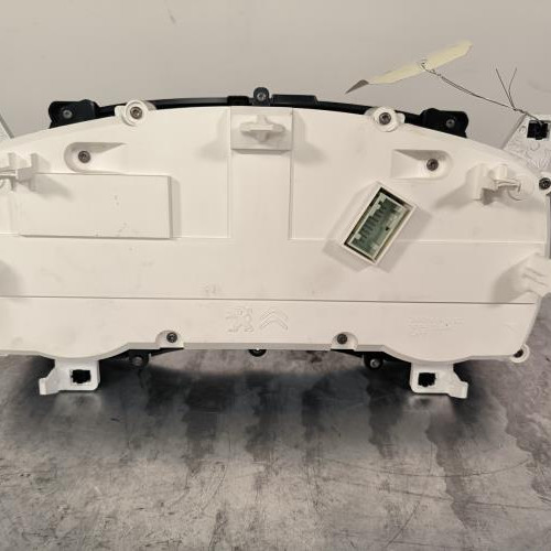 110758240-6d1204be-7c32-4963-9cab-febf78eb8feb-Piece-Compteur-9837473080-CITROEN-JUMPY-3-M-4a681b4a59a624d8e247417594b69a197e2be66e9247378c0bca4a639c61c67a_m.jpg