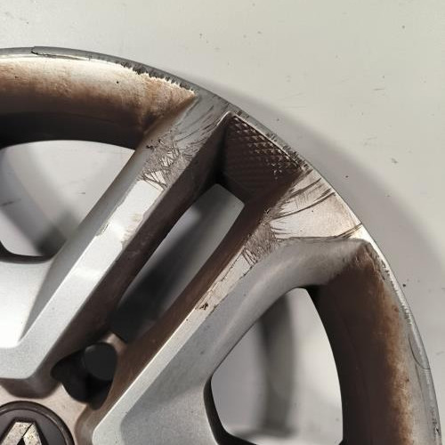 110861050-701395be-14df-4712-9a18-30eb6193e5d4-Piece-Enjoliveur-403154960R-RENAULT-MEGANE-4-459b43ed5561276b4a2a754207ef3b4caf05caa792b08c0d17a0cccc72166c70_m.jpg