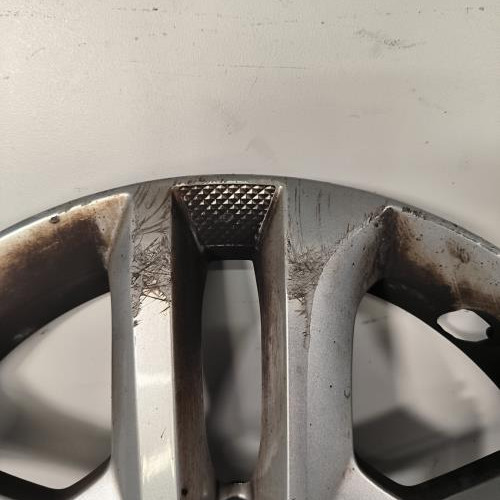110861051-395a7c91-bef7-4c10-ab50-58f968339729-Piece-Enjoliveur-403154960R-RENAULT-MEGANE-4-39a60ecb162db27734f3444e008032e606ec919a877ad61de7d9c7efc5c43ef5_m.jpg