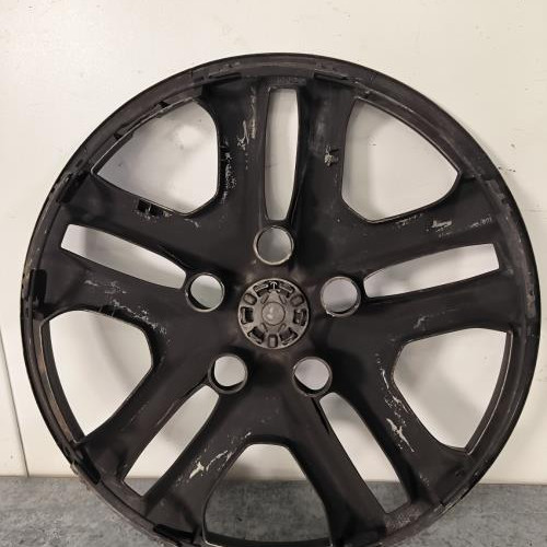110861051-af809117-6fe6-4e57-860d-3eb26009b944-Piece-Enjoliveur-403154960R-RENAULT-MEGANE-4-2caf2a301bc41267c98fff21b4669bd086c9f7b5604bd438752fd7694f7692b6_m.jpg